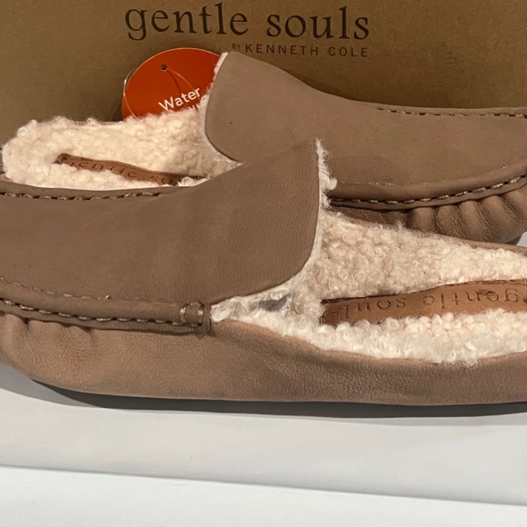 NIB Gentle Souls Mina Driver Mule Cozy by Kenneth Cole Indoor Outdoor Shoes New - Picture 2 of 7